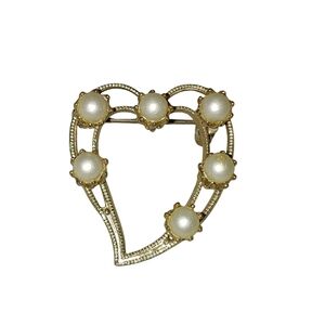 Vintage Heart Brooch